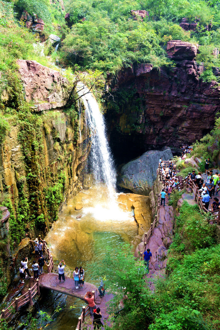 河南云臺山旅游景區(qū)，自然之美與人文之韻的完美結(jié)合，河南云臺山旅游景區(qū)，自然人文完美融合之旅